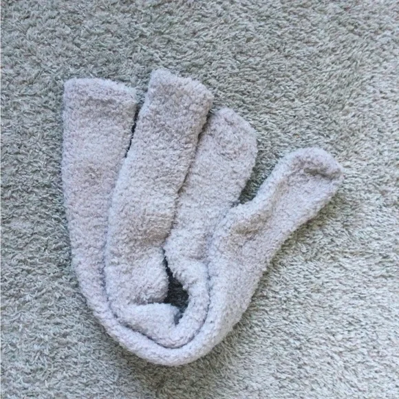 AIDI Coral Velvet Socks - Picture 6 of 10